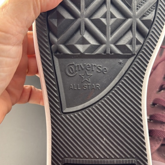 Womens Converse CTAS High Move Diamond Metal Black Currant Sneakers Size 9.5 - Picture 4 of 5